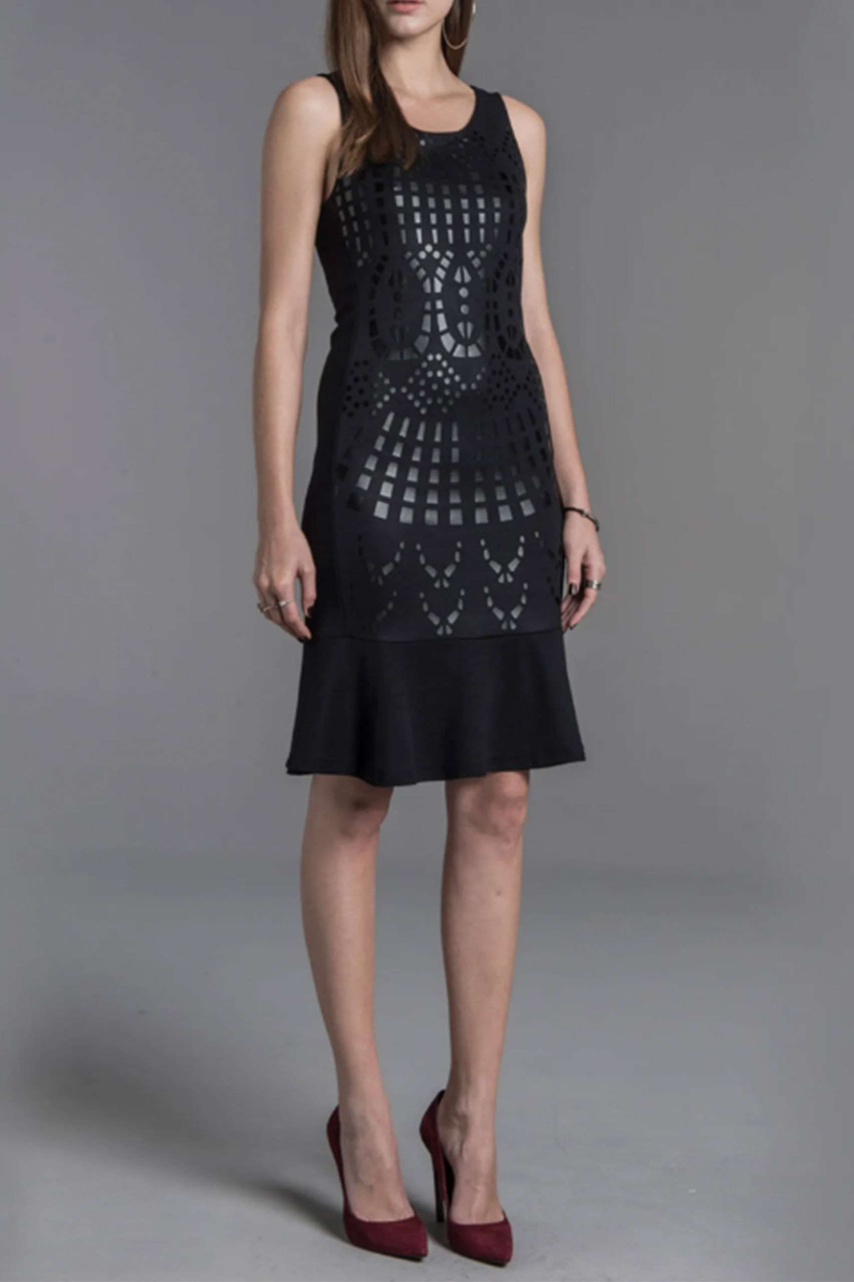 vestido curto regata