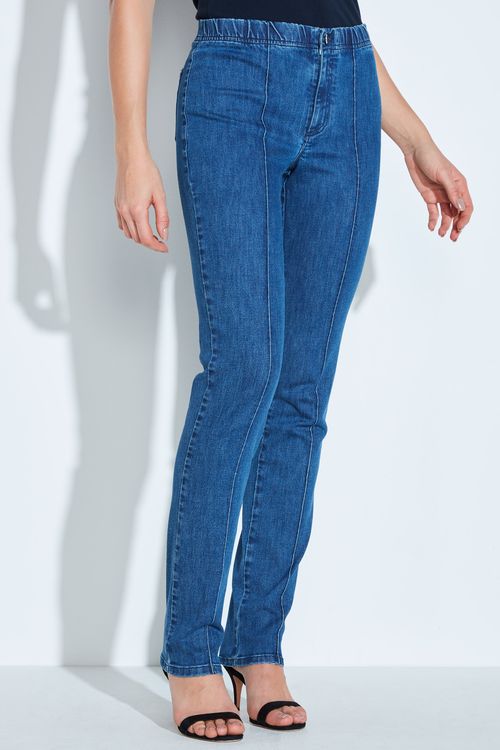 ST138010B702_0417_1-CALCA-KELLY